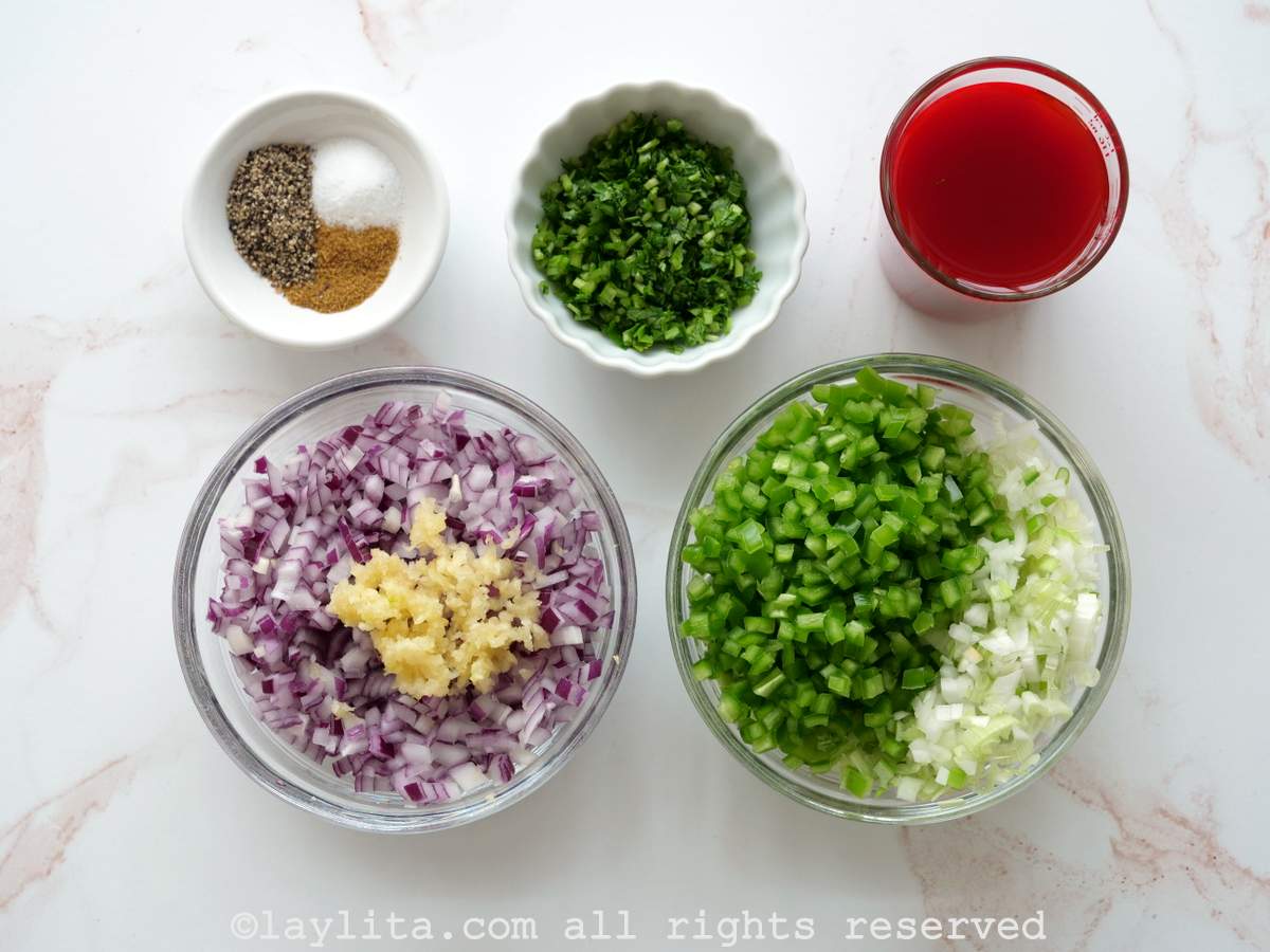 Ingredients for Ecuadorian refrito or sofrito on a kitchen counter