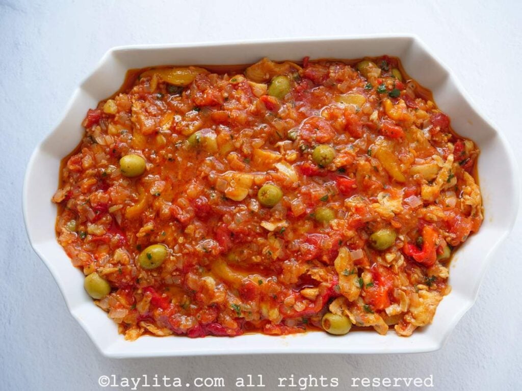 Preparation process for baked salted cod fish with potatoes