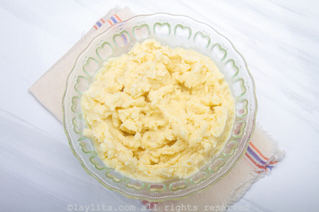 Preparation process for rustic homemade mashed potatoes