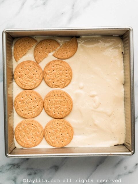 Cookies and lime cream layered in a baking mold