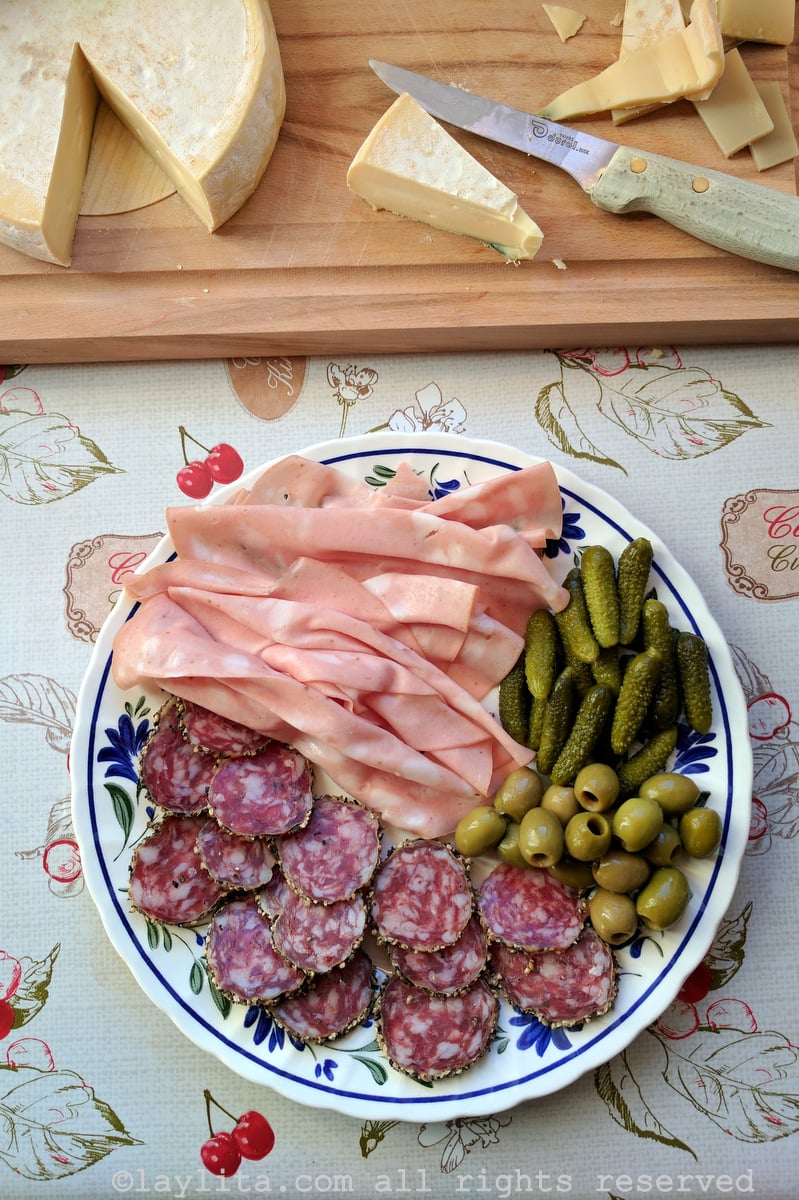 Saucisson and charcuterie plate in the Alps